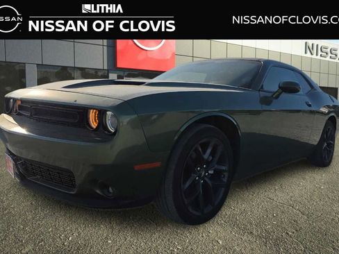 Used 2022 Dodge Challenger SXT w/ Blacktop Package RWD image 1