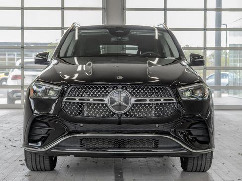 Certified 2025 Mercedes-Benz GLE 450 4MATIC image 11