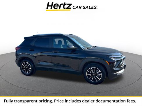 Used 2025 Chevrolet TrailBlazer LT FWD image 1