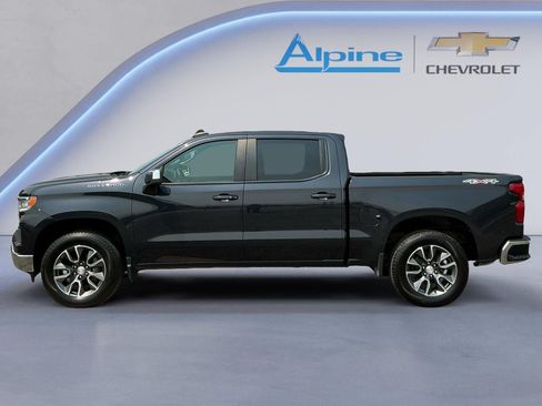 Used 2024 Chevrolet Silverado 1500 LT AWD/4WD image 2