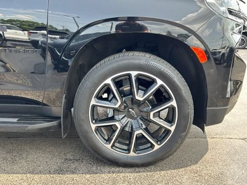 Certified 2024 Chevrolet Tahoe RST w/ Luxury Package AWD/4WD image 18