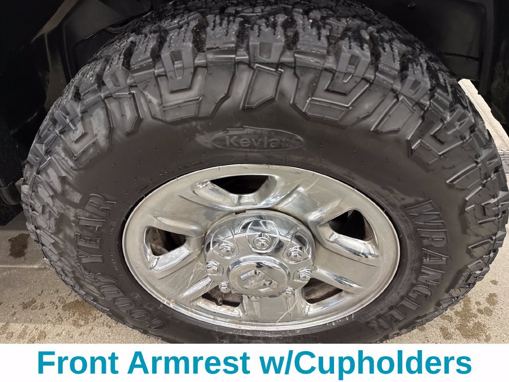 Used 2024 RAM 2500 Tradesman w/ Chrome Appearance Group AWD/4WD image 34