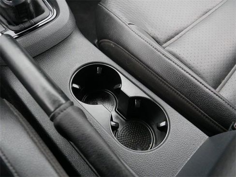 Used 2015 Volkswagen Jetta TDI SE image 36