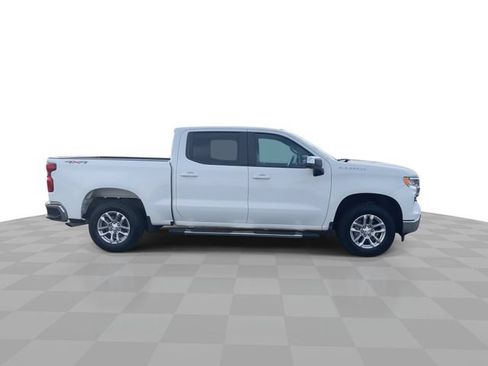 Certified 2024 Chevrolet Silverado 1500 LT AWD/4WD image 9