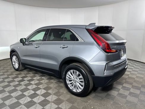 Used 2024 Cadillac XT4 Luxury image 5