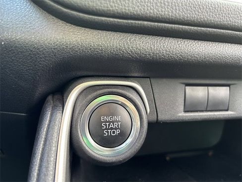 Used 2025 Toyota Grand Highlander LE image 38