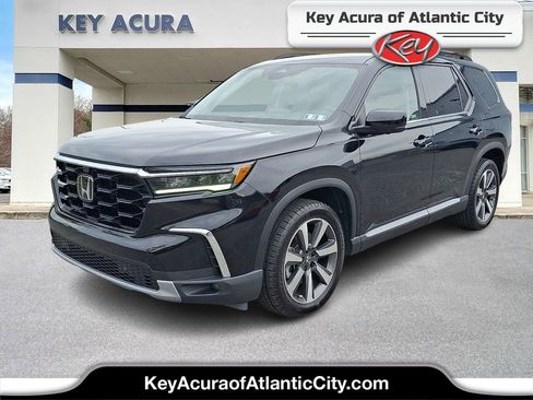 Used 2023 Honda Pilot Elite image 1