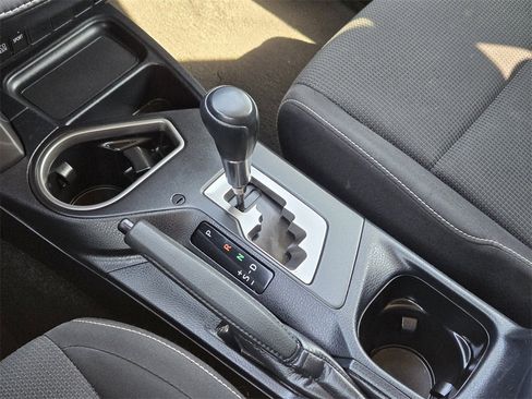 Used 2017 Toyota RAV4 LE Plus image 9