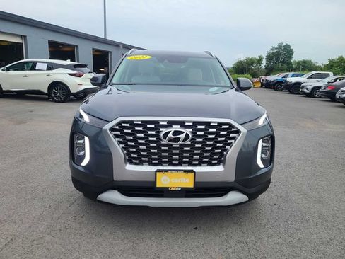 Used 2022 Hyundai Palisade SEL w/ Premium Package AWD/4WD image 3