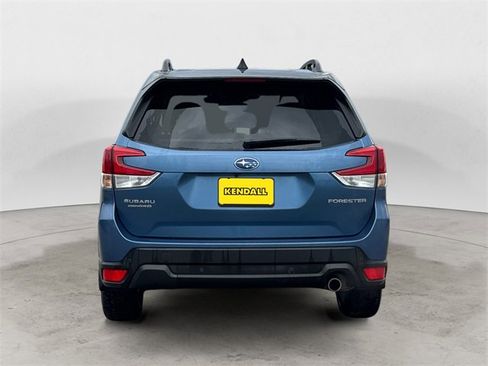 Used 2024 Subaru Forester Limited image 4