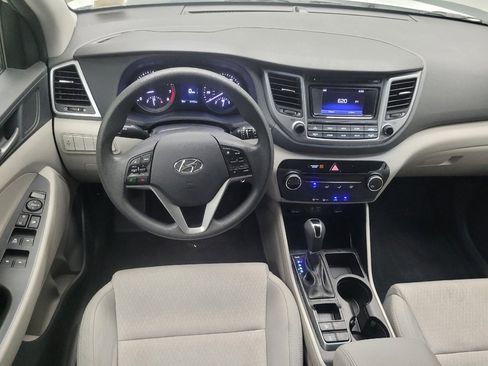 Used 2018 Hyundai Tucson SE AWD/4WD image 22