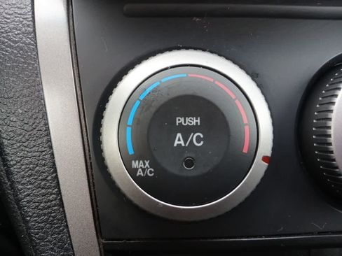 Used 2011 MAZDA MAZDA6 i Sport image 38