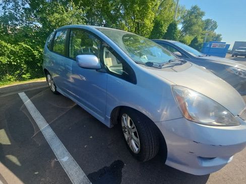 Used 2010 Honda Fit Sport image 3