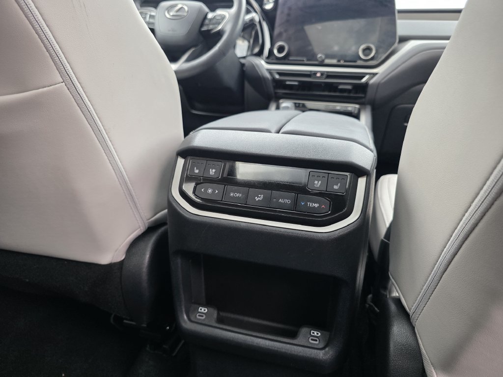 Certified 2024 Lexus TX 350 AWD w/ Captains Chair Package image 28
