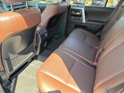 Used 2023 Toyota 4Runner Limited AWD/4WD image 17