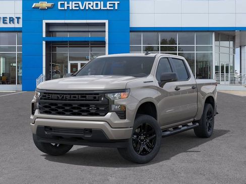 Used 2026 Chevrolet Silverado 1500 Custom w/ Turbomax Blackout Package RWD image 6