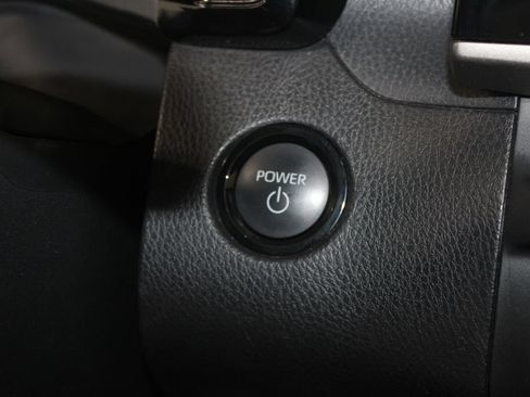 Used 2025 Toyota Camry SE FWD image 47
