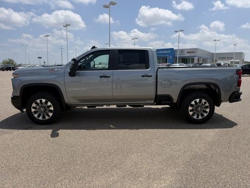 New 2026 Chevrolet Silverado 2500 Custom w/ Custom Value Package AWD/4WD image 6