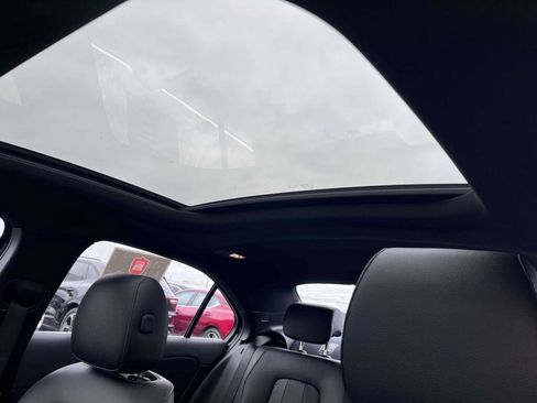 Used 2021 Mercedes-Benz A 220 4MATIC image 6