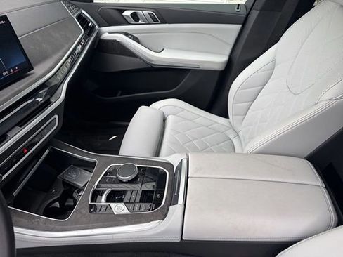 Certified 2024 BMW X5 xDrive40i w/ Premium Package image 20