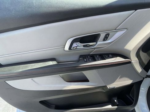 Used 2015 GMC Terrain SLT w/ Open Road Package image 18