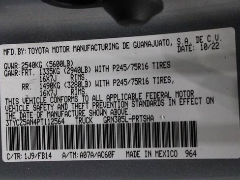 Used 2023 Toyota Tacoma SR AWD/4WD image 44