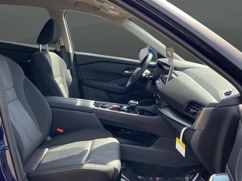 New 2026 Nissan Rogue SV AWD/4WD image 23