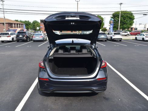 Certified 2024 Honda Civic EX-L image 9
