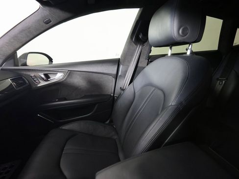 Used 2016 Audi RS 7 Prestige w/ Carbon-Optic Package image 36