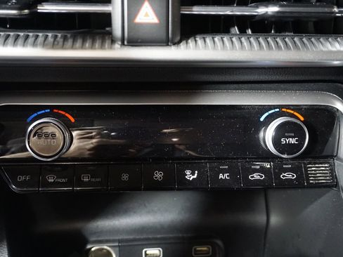 Used 2021 Kia K5 LXS image 16