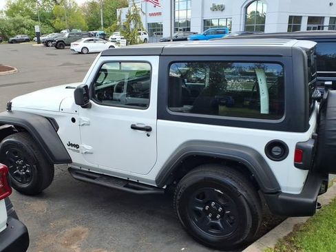 Certified 2021 Jeep Wrangler Sport AWD/4WD image 4
