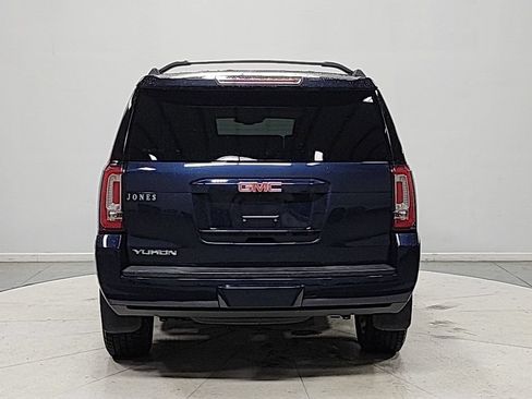 Used 2017 GMC Yukon SLT RWD image 6