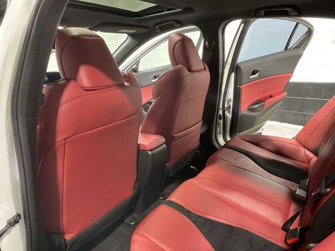 Used 2019 Acura ILX w/ Technology & A-SPEC Package image 12