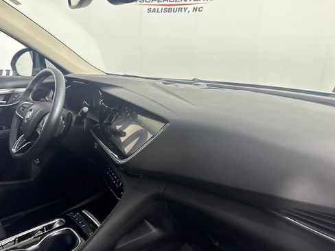 Used 2023 Buick Envision Preferred AWD/4WD image 28