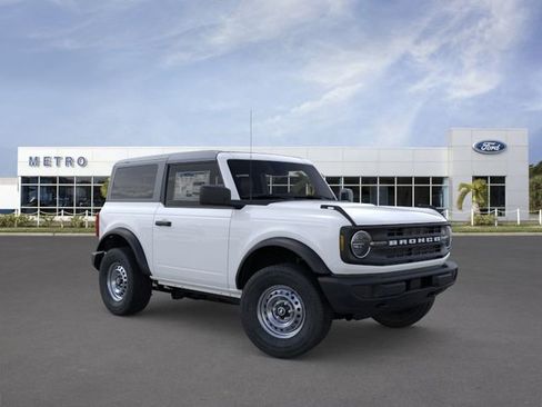 New 2026 Ford Bronco 2-Door AWD/4WD image 7