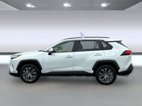 Used 2025 Toyota RAV4 Limited w/ Advanced Technology Package AWD/4WD image 2