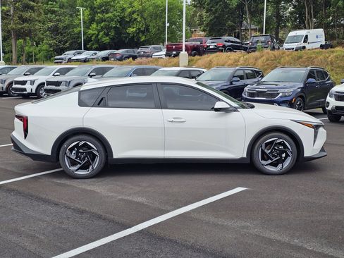 New 2026 Kia K4 EX FWD image 7