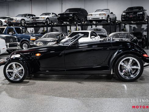 Used 2000 Plymouth Prowler RWD image 2