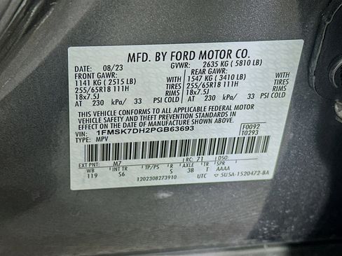 Used 2023 Ford Explorer XLT w/ Equipment Group 202A image 12