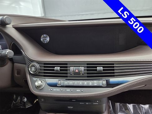 Used 2019 Lexus LS 500 image 20