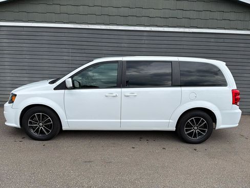 Used 2019 Dodge Grand Caravan GT FWD image 22