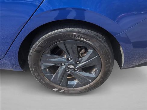 Certified 2023 Hyundai Elantra SEL FWD image 30