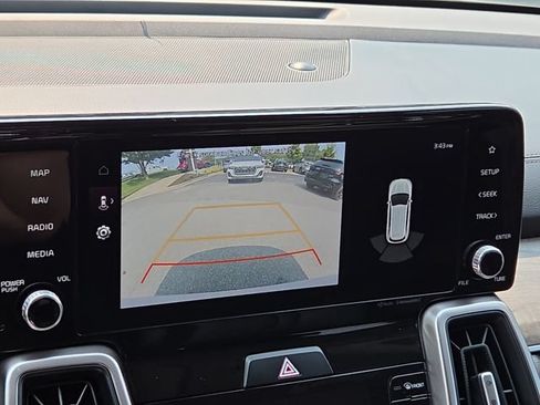 Used 2023 Kia Sorento EX FWD image 23