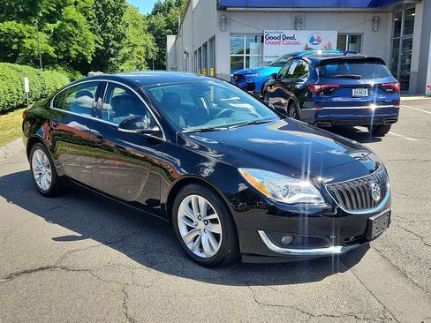 Used 2016 Buick Regal Premium AWD/4WD image 4