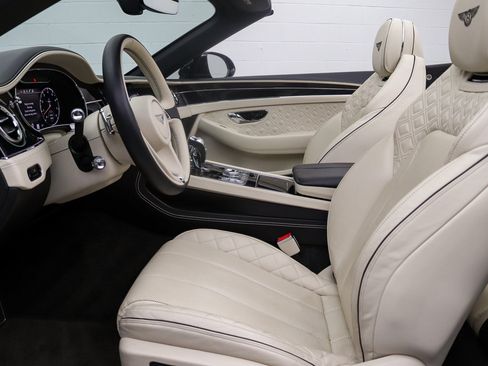 Used 2020 Bentley Continental GT V8 AWD/4WD image 23