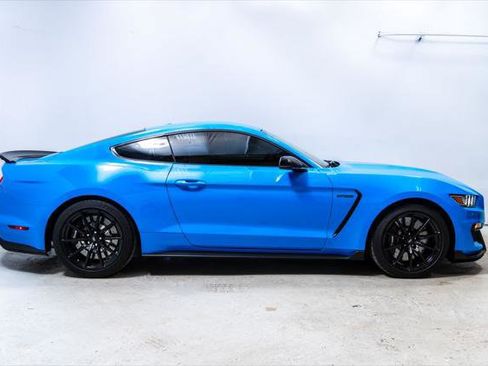 Used 2017 Ford Mustang Shelby GT350 w/ Electronics Package RWD image 9