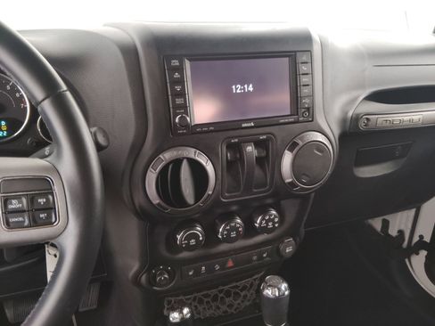 Used 2013 Jeep Wrangler Moab image 22