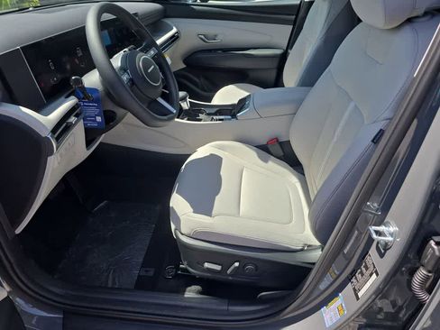 New 2026 Hyundai Tucson SEL FWD image 16