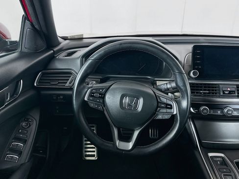 Used 2019 Honda Accord Sport image 17