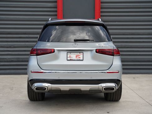 Used 2023 Mercedes-Benz Maybach GLS 600 4MATIC image 13